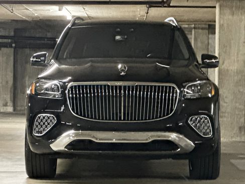 New 2026 Mercedes-Benz Maybach GLS 600 4MATIC image 5
