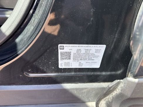 Used 2023 GMC Terrain SLE w/ Elevation Edition FWD image 31