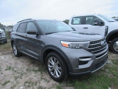 Used 2022 Ford Explorer XLT w/ Equipment Group 202A