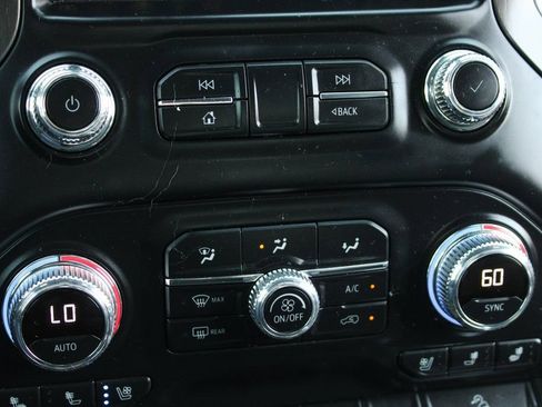 Used 2020 GMC Sierra 2500 AT4 w/ AT4 Premium Package image 31