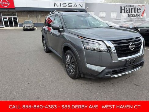 Certified 2023 Nissan Pathfinder SL w/ SL Premium Package AWD/4WD image 1