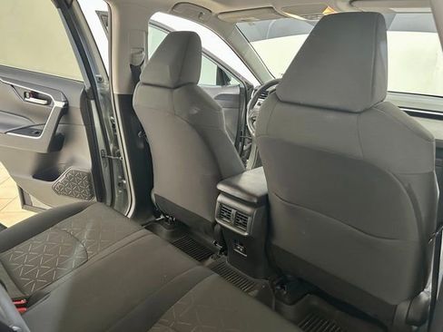 Used 2021 Toyota RAV4 XLE w/ Convenience Package AWD/4WD image 16