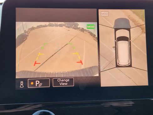 Used 2021 Nissan Armada SL image 19