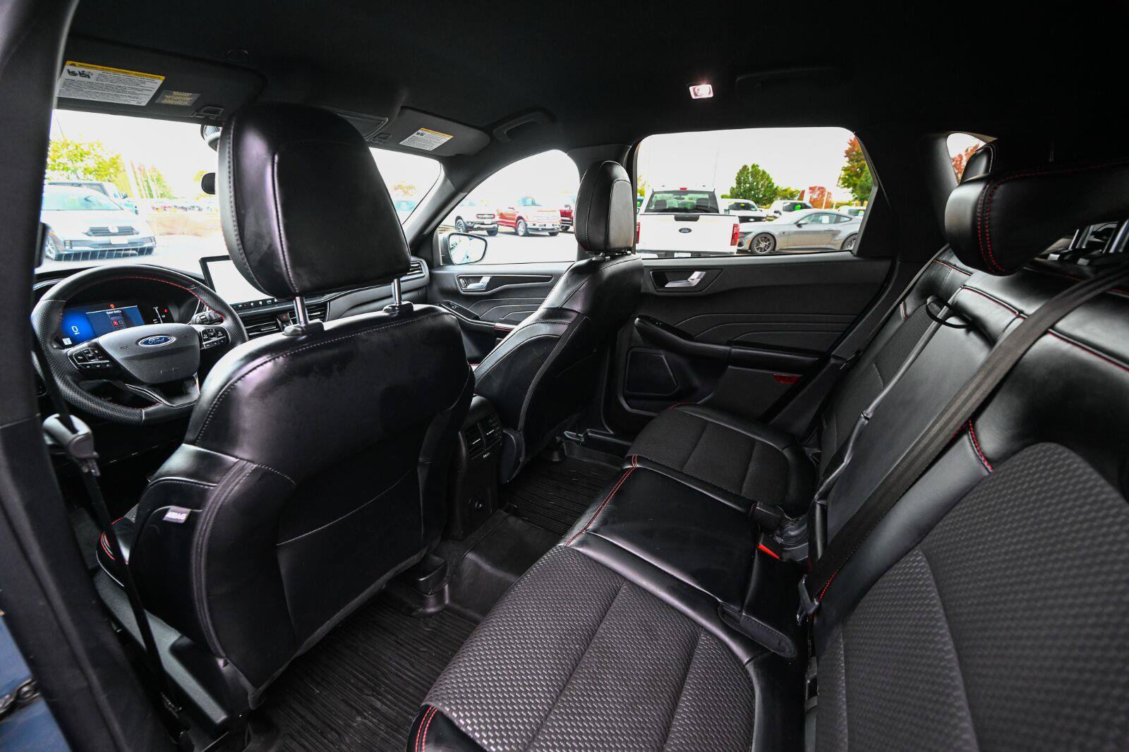 Used 2024 Ford Escape ST-Line w/ Tech Pack #1 AWD/4WD image 22
