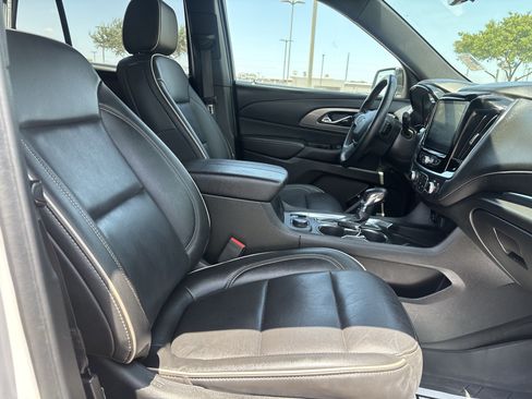 Used 2023 Chevrolet Traverse Premier w/ Redline Edition FWD image 26
