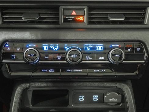 New 2026 Honda Pilot Black Edition image 32