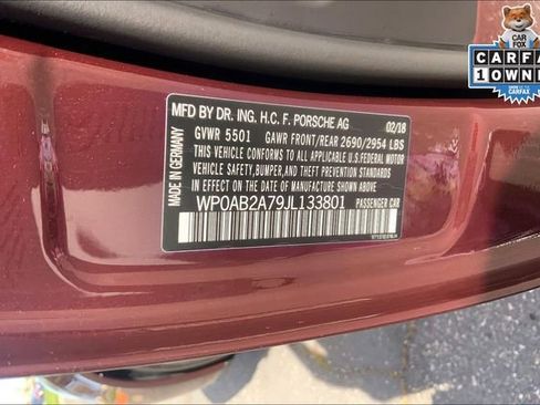 Used 2018 Porsche Panamera 4S image 32