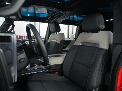 Used 2026 GMC Hummer EV SUV AWD/4WD image 29