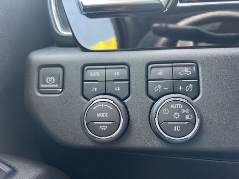 New 2025 Chevrolet Silverado 1500 RST w/ Convenience Package II image 14