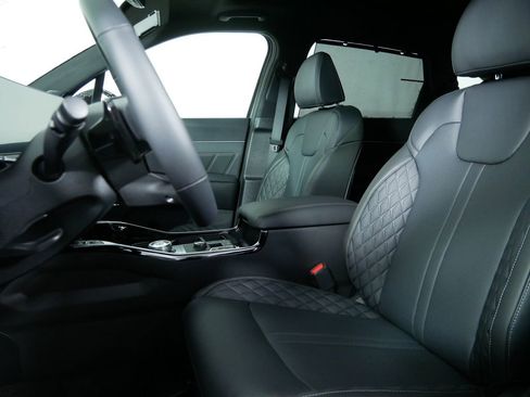 New 2026 Kia Sorento SX Prestige AWD/4WD image 14
