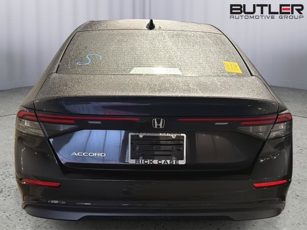 Used 2025 Honda Accord LX image 9