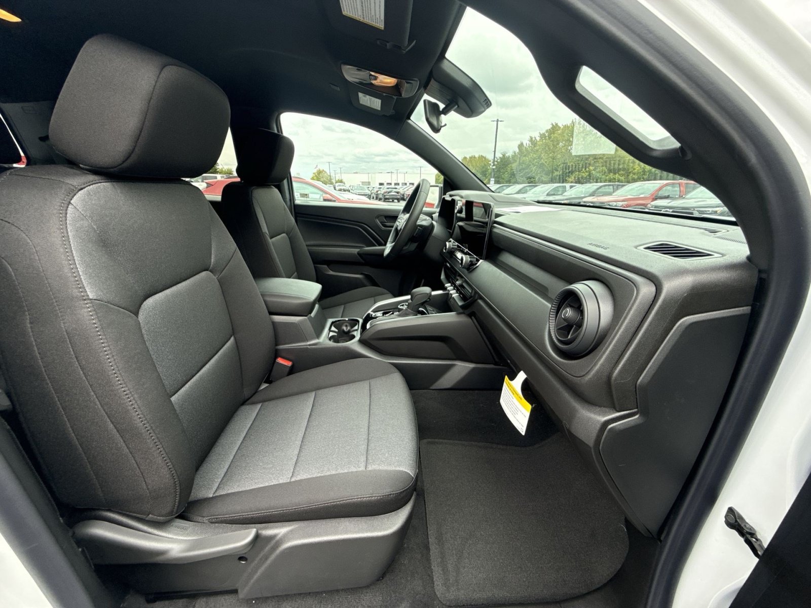 New 2026 Chevrolet Colorado Trail Boss AWD/4WD image 28