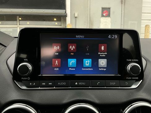 Used 2025 Nissan Sentra S image 26