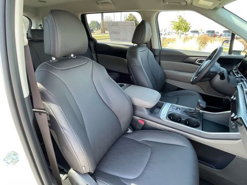 New 2026 Kia Carnival LXS image 31