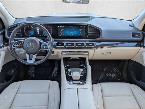 Used 2020 Mercedes-Benz GLS 450 4MATIC image 19