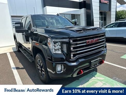 Used 2023 GMC Sierra 2500 AT4 AWD/4WD image 1