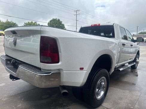 Used 2014 RAM 3500 Tradesman w/ Chrome Appearance Group AWD/4WD image 5