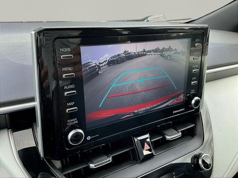 Used 2021 Toyota Corolla SE w/ Carpet Mat Package (TMS) FWD image 13