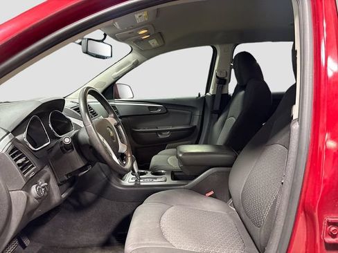 Used 2012 Chevrolet Traverse LT FWD image 14