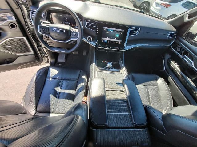 Used 2022 Jeep Wagoneer Series II RWD image 19