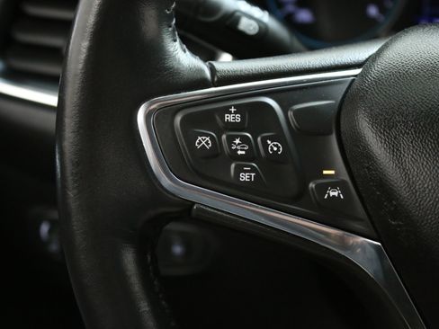 Used 2020 Chevrolet Equinox LT w/ Driver Convenience Package image 13