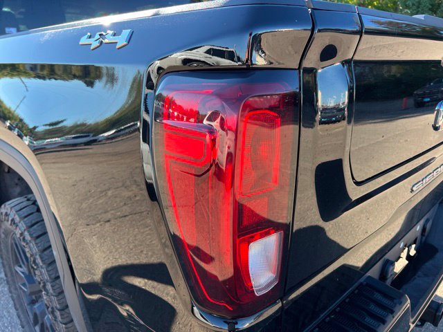 Used 2022 GMC Sierra 1500 Elevation AWD/4WD image 10