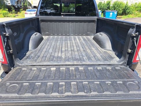 Used 2021 RAM 1500 Big Horn image 12