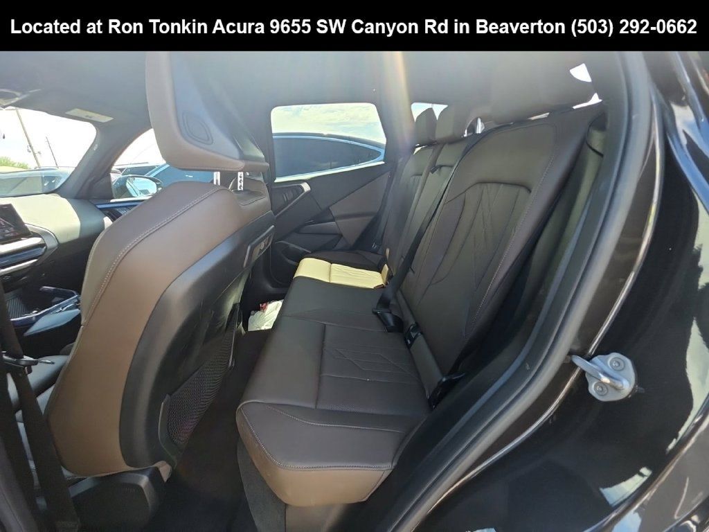 Used 2025 BMW X3 xDrive30i AWD/4WD image 6