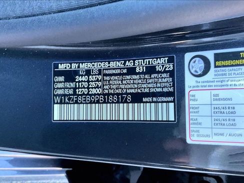 Used 2023 Mercedes-Benz E 350 4MATIC Sedan image 19