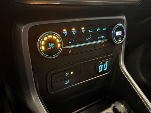 Used 2020 Ford EcoSport SE image 14