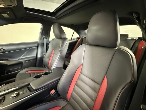 Used 2019 Lexus IS 300 w/ Navigation Package RWD image 5