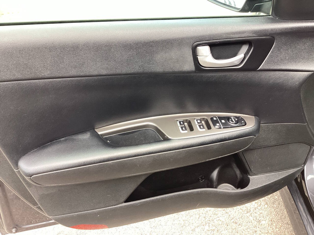 Used 2019 Kia Optima LX FWD image 18