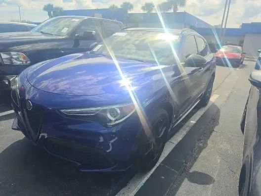 Used 2021 Alfa Romeo Stelvio Ti AWD/4WD image 1