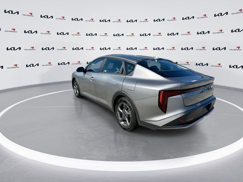 Certified 2025 Kia K4 FWD image 6