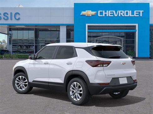 New 2026 Chevrolet TrailBlazer LS w/ LS Convenience Package image 3