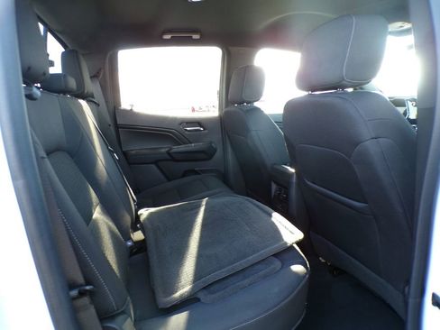 Used 2023 Chevrolet Colorado LT w/ LT Convenience Package II image 19