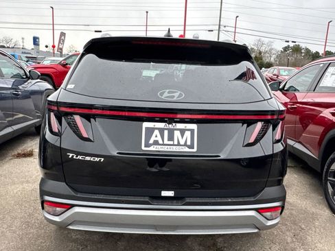 New 2026 Hyundai Tucson Limited image 3