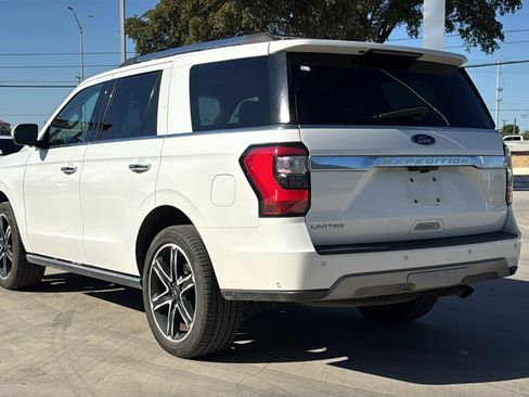 Used 2020 Ford Expedition Limited w/ Special Edition Package image 5