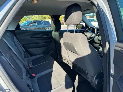 Used 2024 Chevrolet TrailBlazer LS image 10