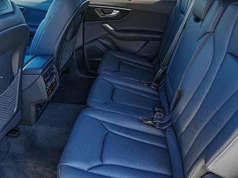 New 2026 Audi Q7 3.0T Premium Plus image 23