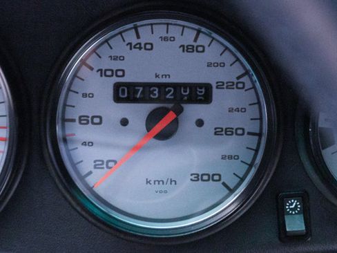 Used 1996 Porsche 911 image 63