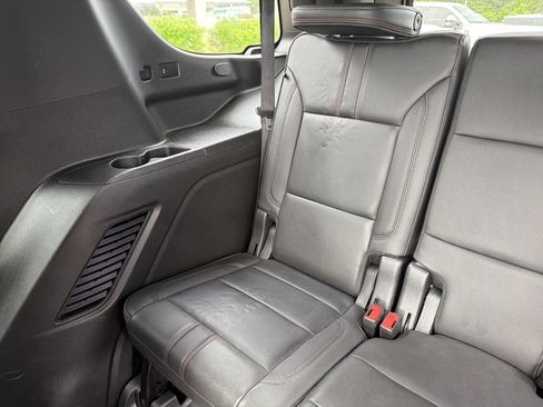 Used 2022 Chevrolet Tahoe RST w/ Luxury Package RWD image 24