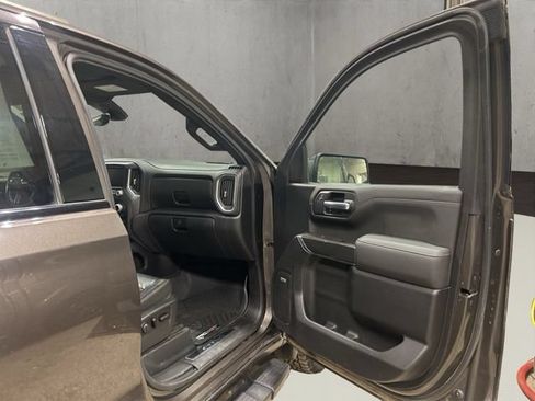 Used 2020 GMC Sierra 1500 AT4 w/ AT4 Premium Package AWD/4WD image 18