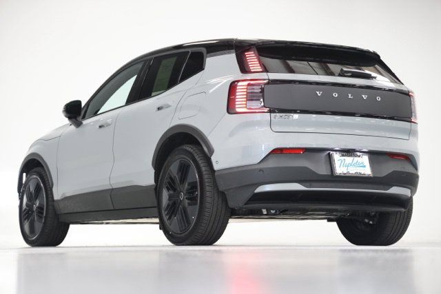 Used 2026 Volvo EX30 Cross Country Ultra w/ Protection Package Premier AWD/4WD image 12