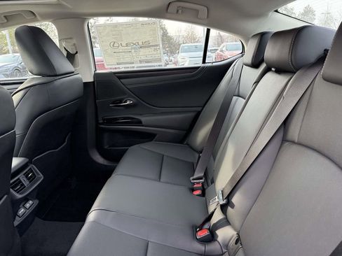 Used 2025 Lexus ES 350 Premium image 15