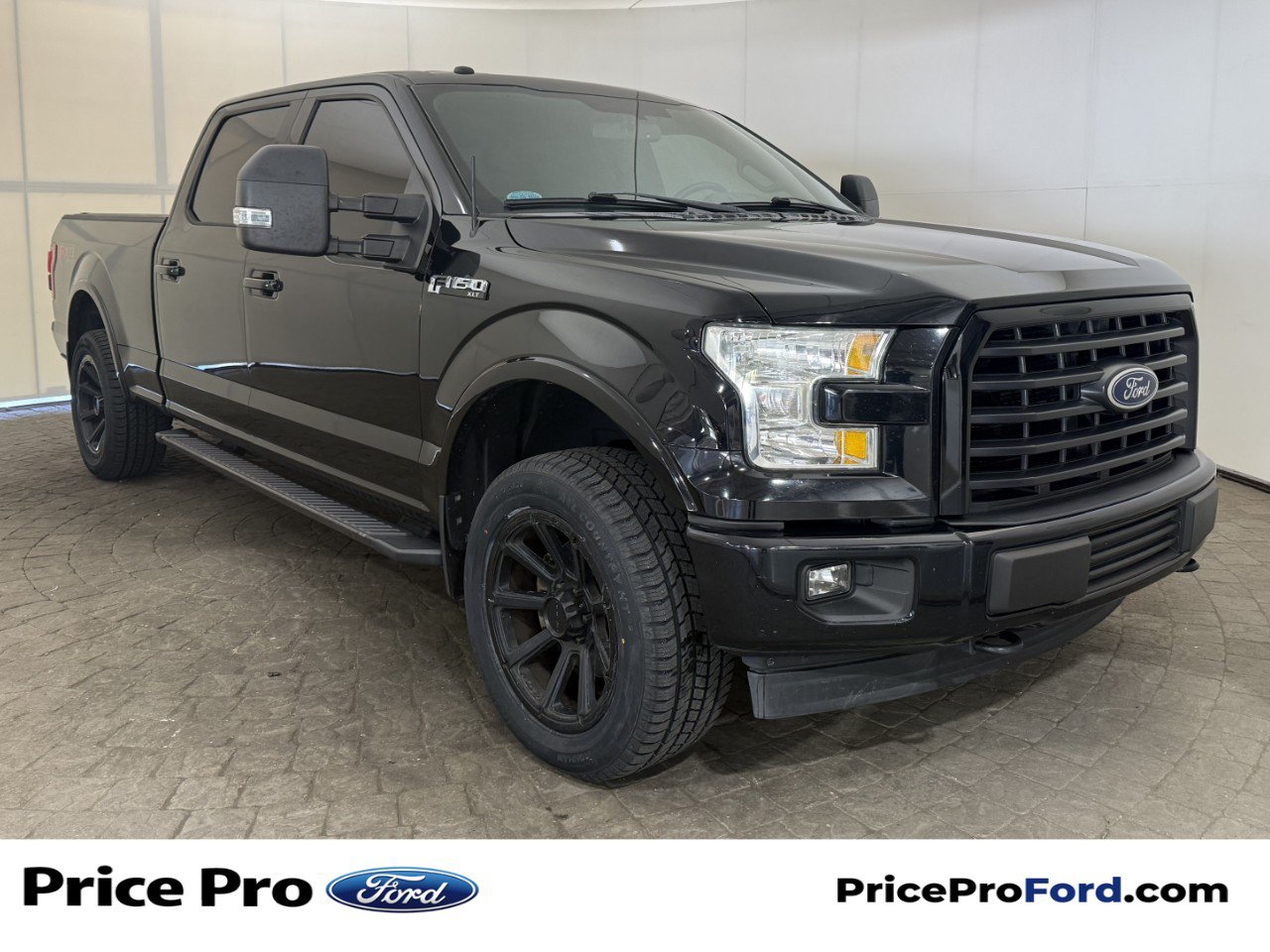 Used 2017 Ford F150 XLT w/ Equipment Group 302A Luxury AWD/4WD image 1