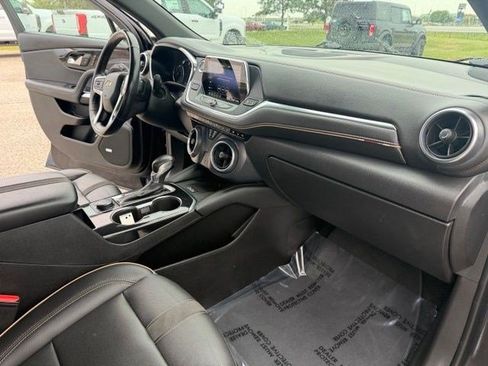 Used 2021 Chevrolet Blazer Premier w/ Driver Confidence II Package AWD/4WD image 40