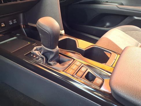 Certified 2025 Toyota Camry LE image 15