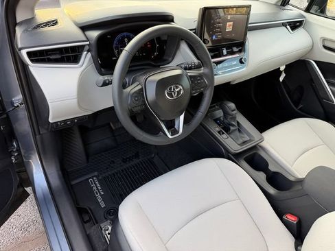 Certified 2026 Toyota Corolla Cross LE w/ Moonroof Package AWD/4WD image 13