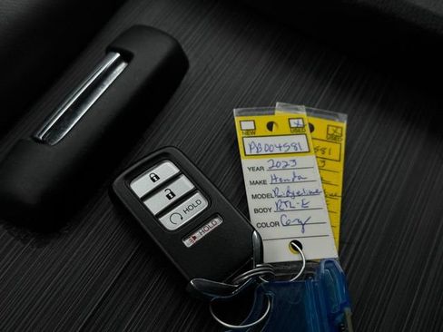 Used 2023 Honda Ridgeline RTL-E image 34